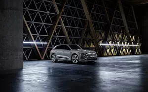Audi Q8 55 e-tron quattro car wallpapers 4K Ultra HD