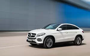 Mercedes-Benz GLE 350 d 4MATIC Coupe car wallpapers 4K Ultra HD