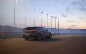 Porsche Cayenne Turbo GT car wallpapers 4K Ultra HD
