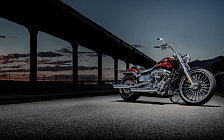 Harley-Davidson CVO Breakout motorcycle wallpapers 4K Ultra HD