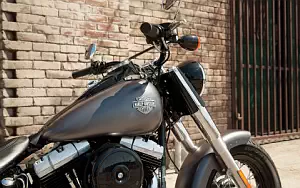 Harley-Davidson Softail Slim motorcycle wallpapers 4K Ultra HD