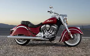 Indian Chief Classic motorcycle wallpapers 4K Ultra HD