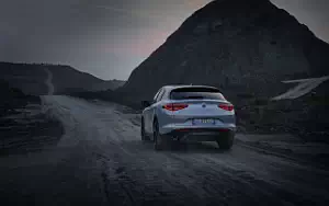 Alfa Romeo Stelvio Competizione car wallpapers 4K Ultra HD