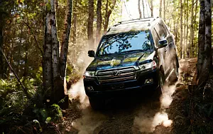 Off Road 4x4 car Toyota Land Cruiser 200 wallpapers 4K Ultra HD