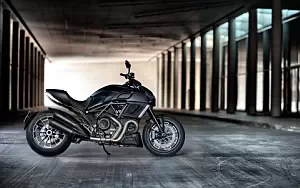 Ducati Diavel Dark motorcycle wallpapers 4K Ultra HD